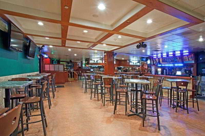 Plaza Hotel Denver Central Restoran gambar